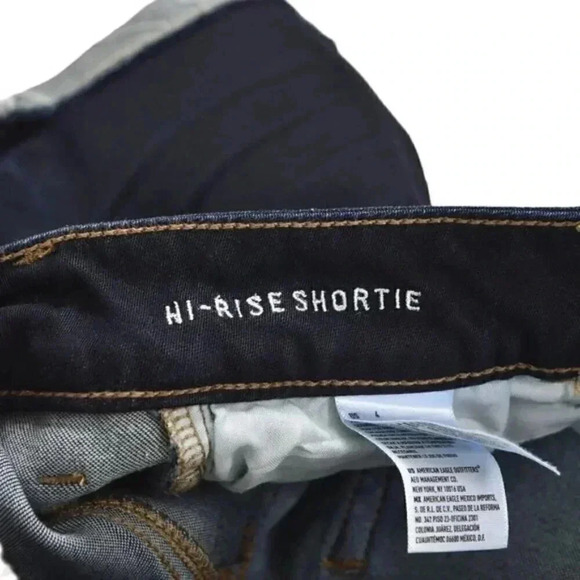 American Eagle Hi-Rise Shortie Dark Blue Wash Size  4 - Picture 5 of 10
